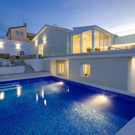 Aurora Villa Crveni Vrh